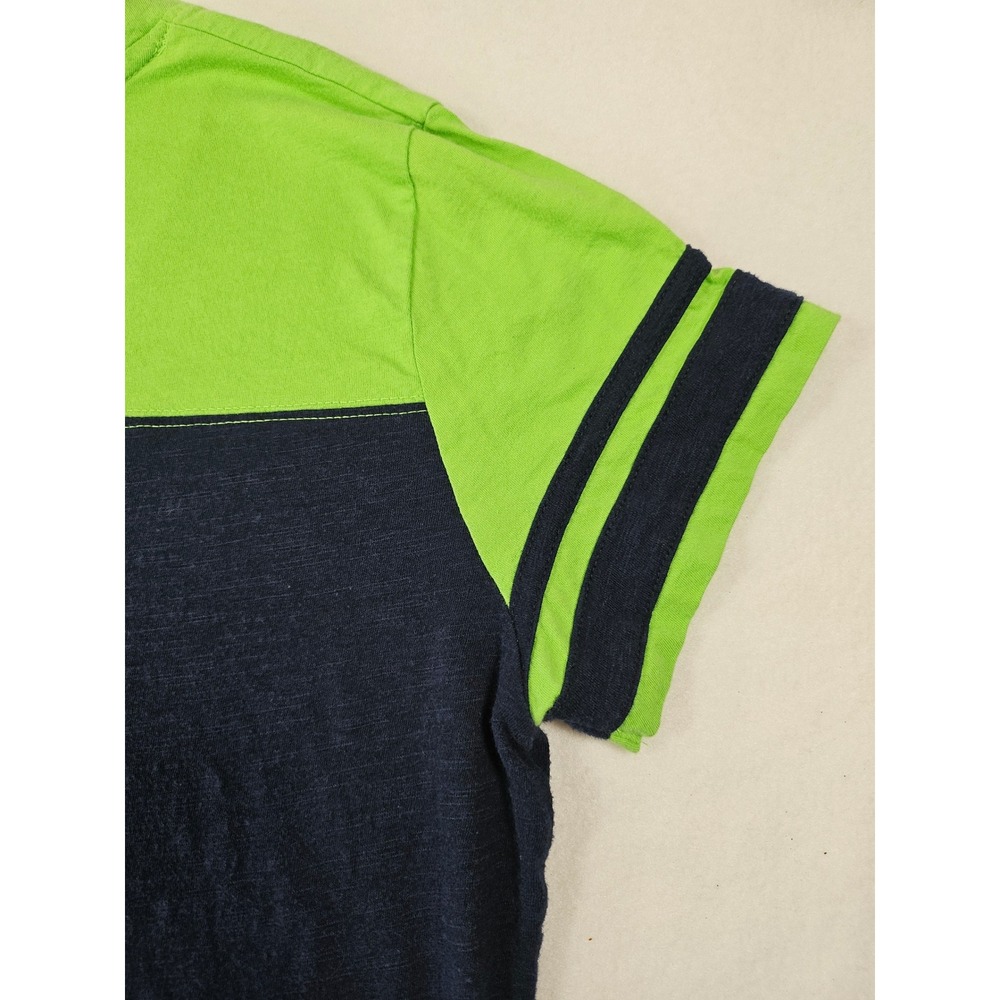 Majestic Seattle Seahawks Women's V-Neck Tee‎ Navy Blue Neon Green Logo Size Lg - Picture 9 of 9